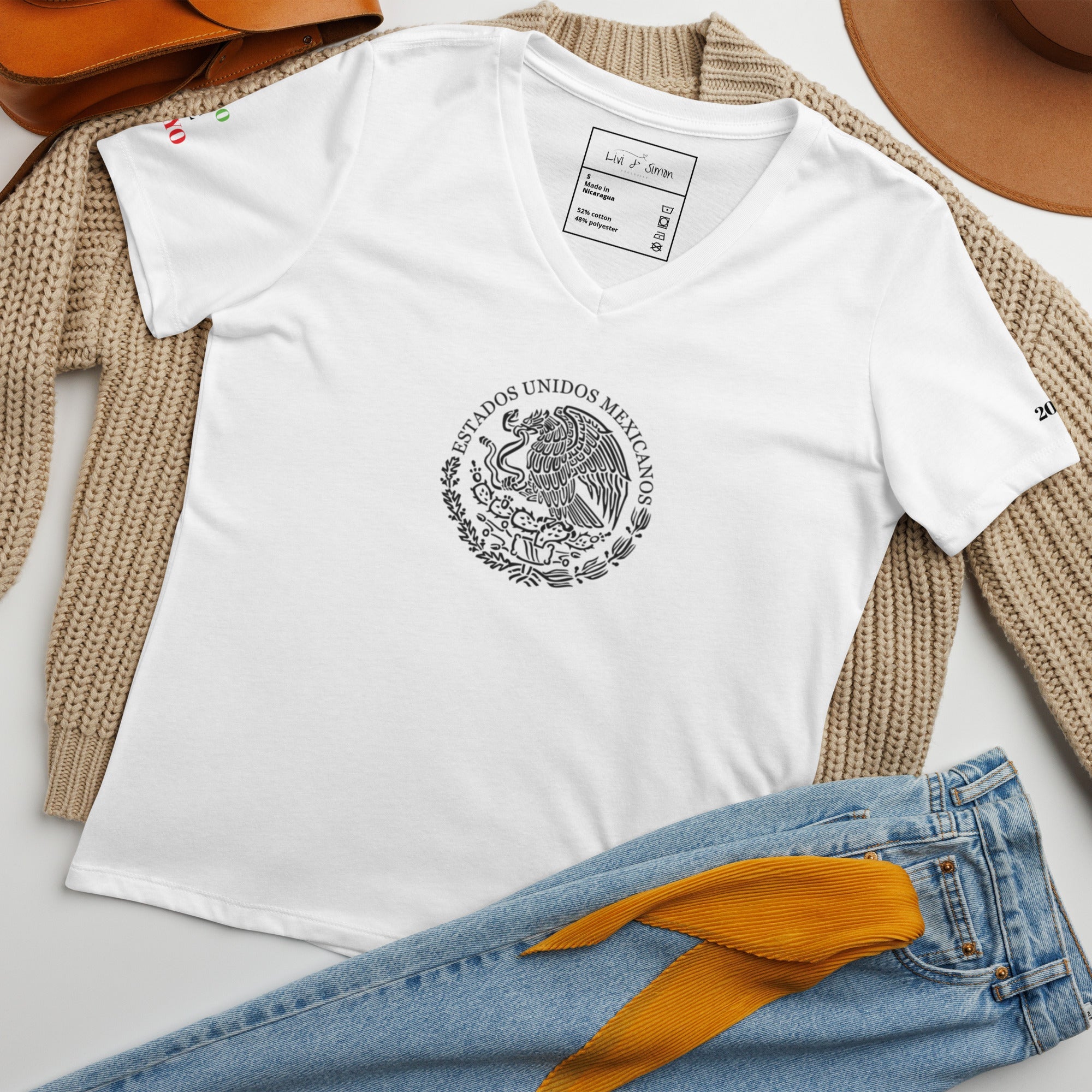 Women’s relaxed v-neck t-shirt